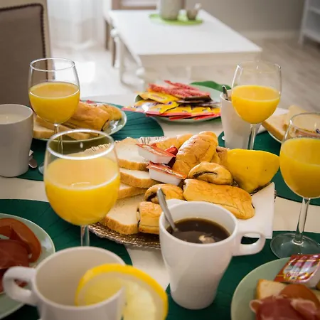 Holidays2malaga Μάλαγα